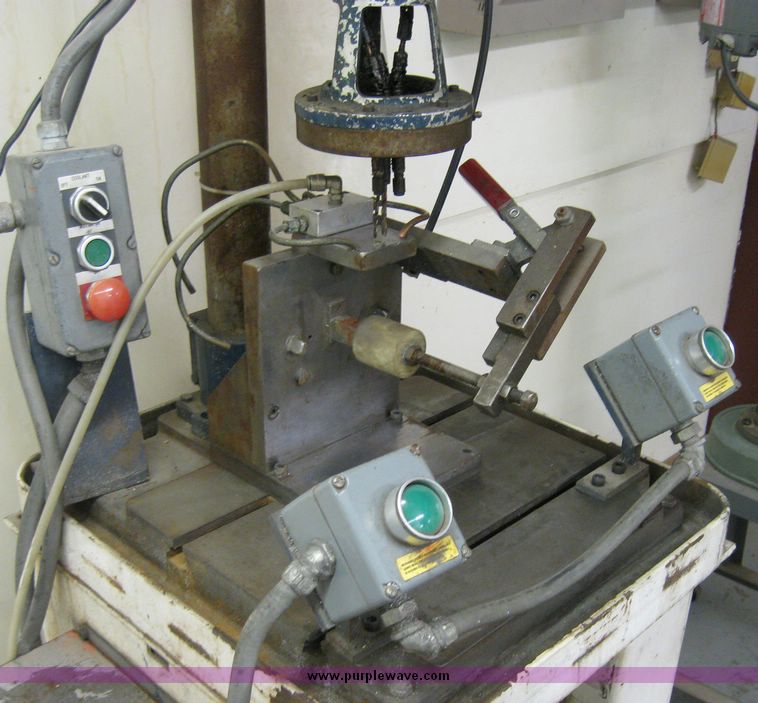 Air drill unit with commander multidrill head in Clay Center, KS