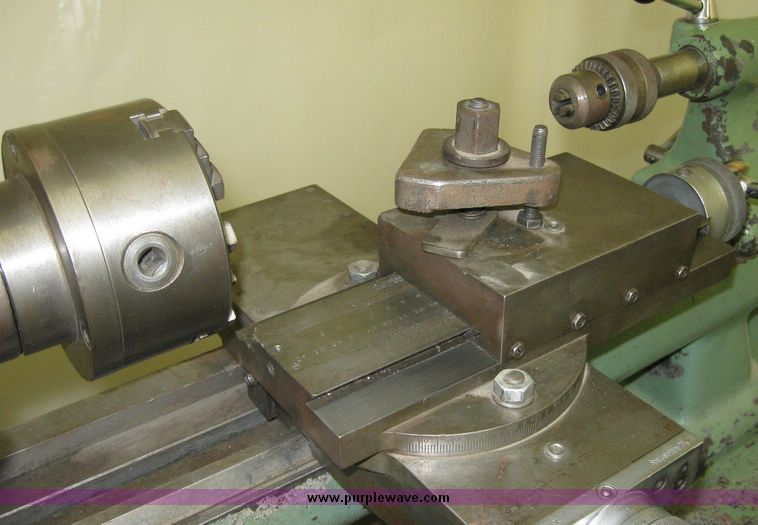 image for item 8284 Leinen belt-drive lathe