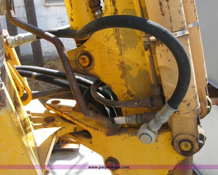 image for item 8295 Case 580B back hoe