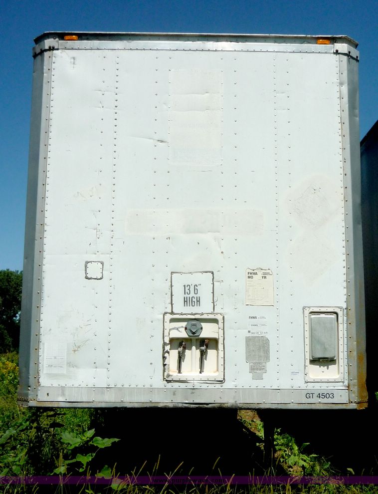 image for item 3924 1984 Miller tandem axle van trailer