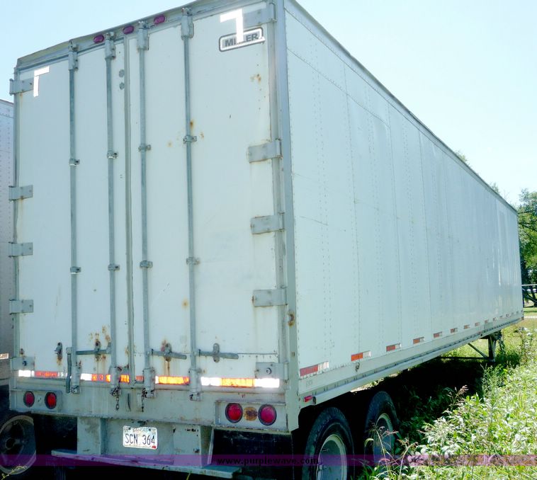 image for item 3924 1984 Miller tandem axle van trailer