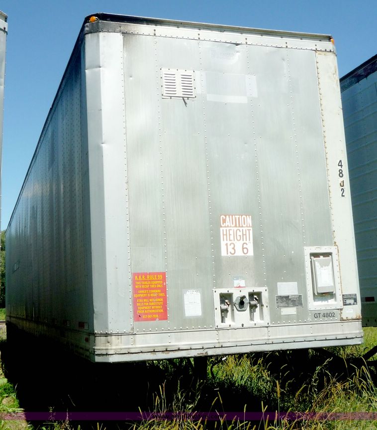 image for item 3925 1978 Donsey tandem axle van trailer