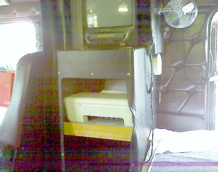 image for item 4019 1993 Freightliner Conventional FLD120 tractor truck