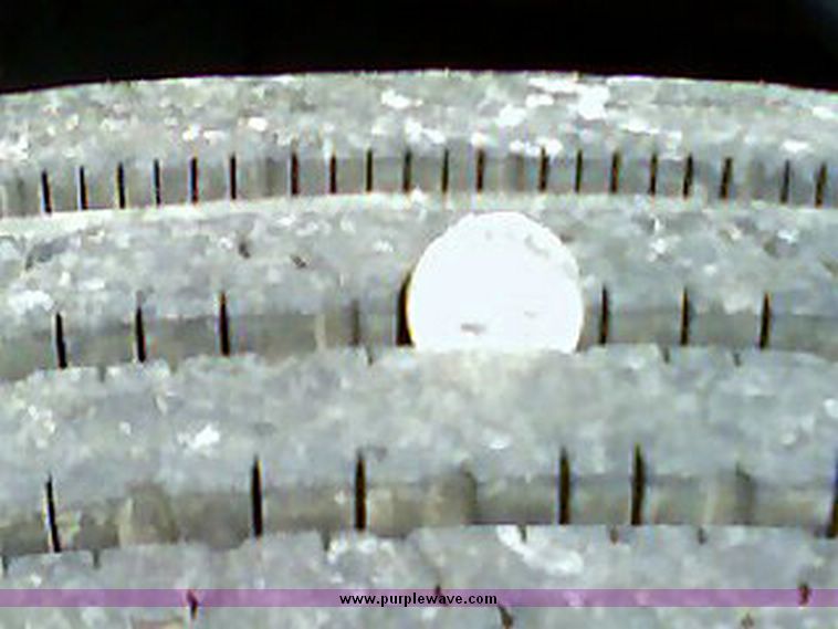 image for item 4019 1993 Freightliner Conventional FLD120 tractor truck