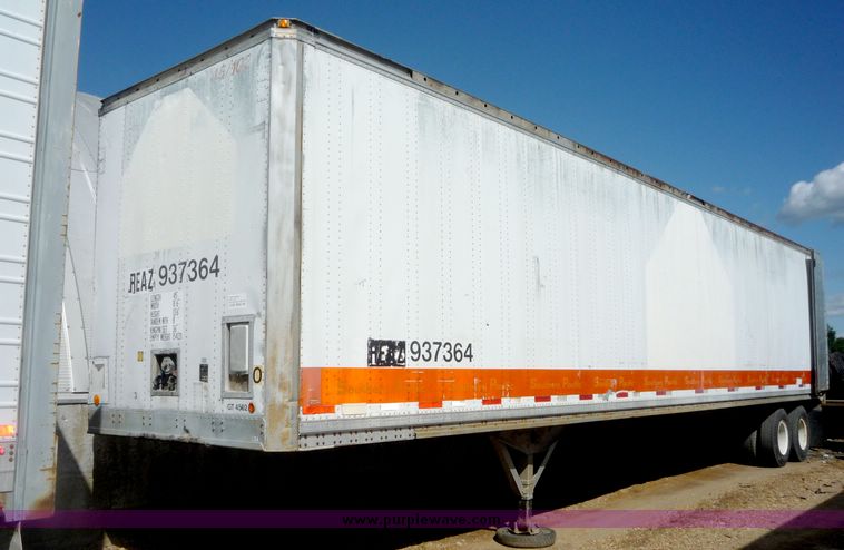 image for item 4021 1985 Brae tandem axle van trailer