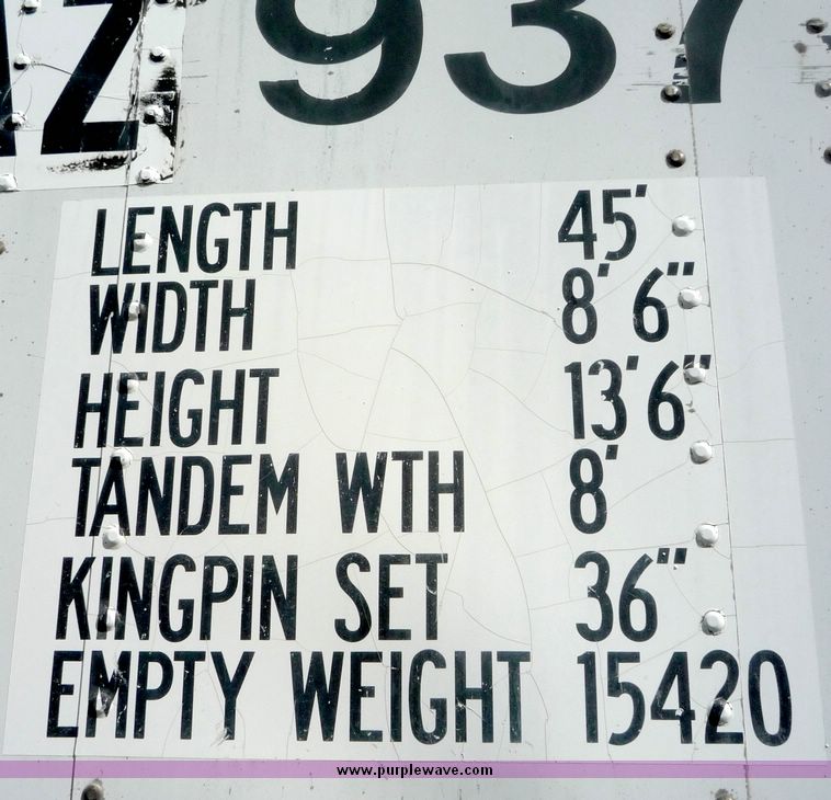 image for item 4021 1985 Brae tandem axle van trailer