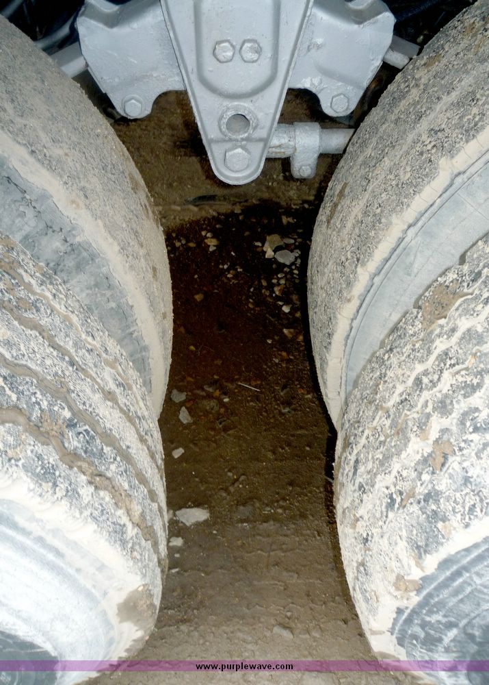 image for item 4025 1973 Dorsey tandem axle van trailer