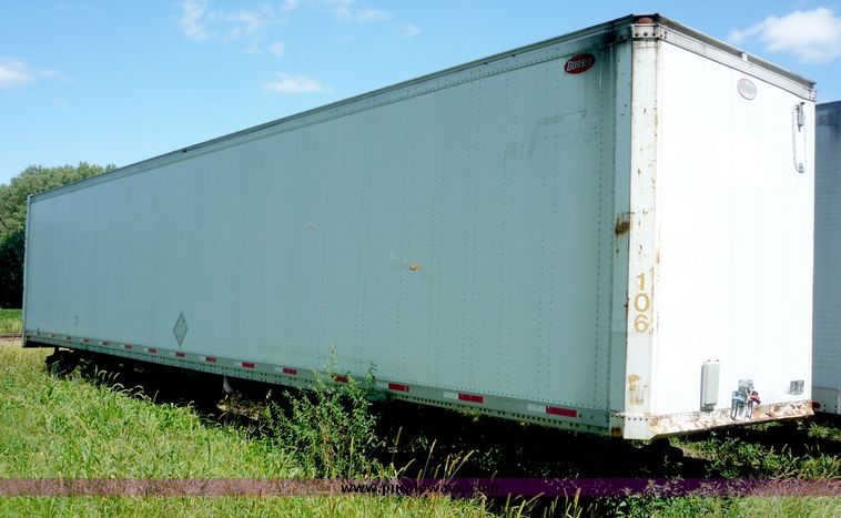 image for item 4027 1985 Dorsey tandem axle van trailer