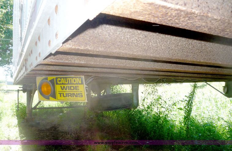 image for item 4027 1985 Dorsey tandem axle van trailer