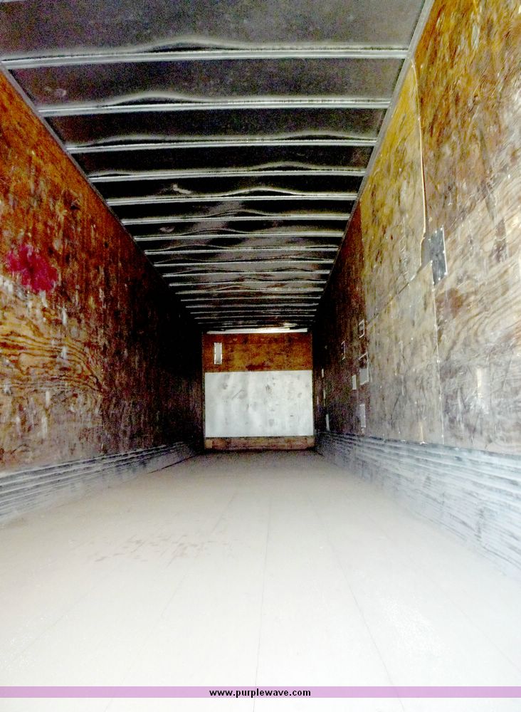 image for item 4027 1985 Dorsey tandem axle van trailer