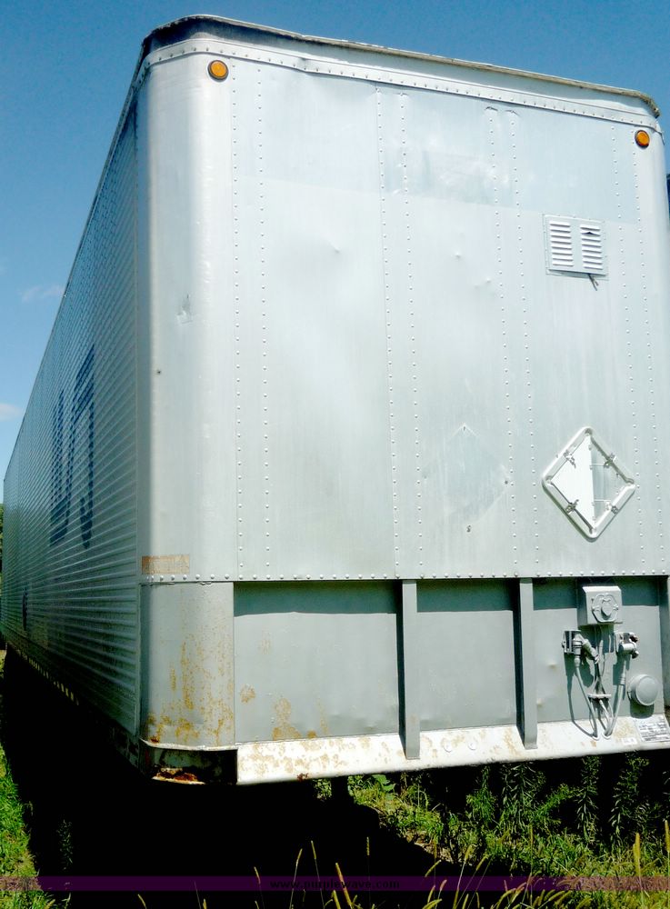 image for item 4029 1979 Trailmobile tandem axle van trailer