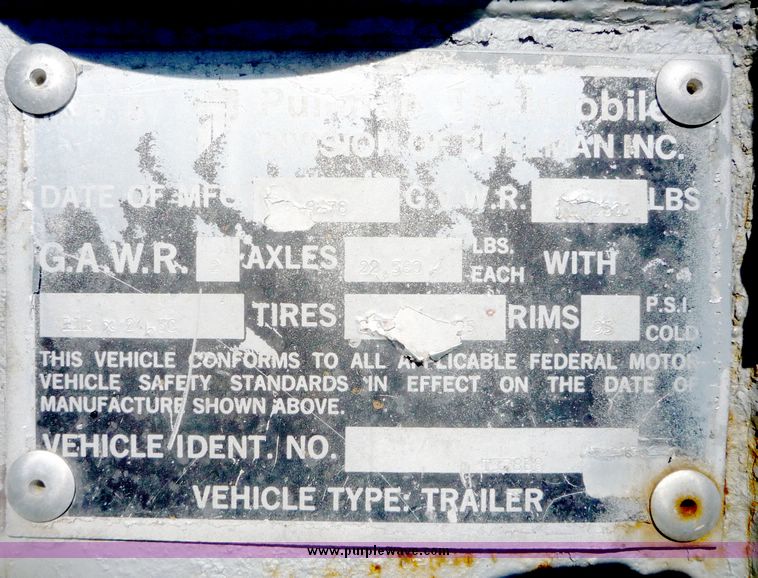 image for item 4029 1979 Trailmobile tandem axle van trailer