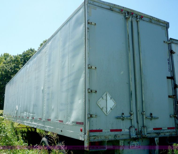 image for item 4030 1973 Fruehauf tandem axle van trailer