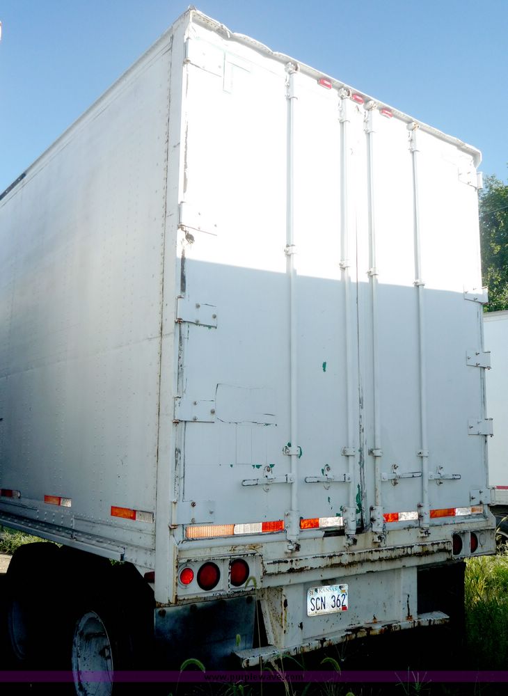 image for item 4056 1984 Brae tandem axle van trailer