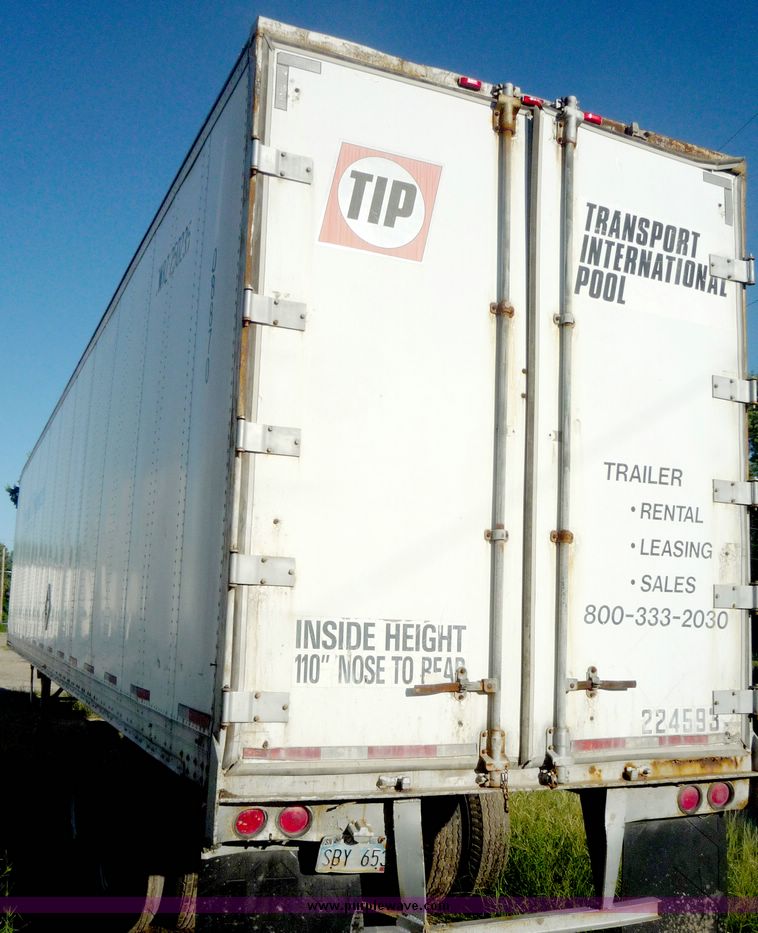 image for item 4057 1979 Strick tandem axle van trailer