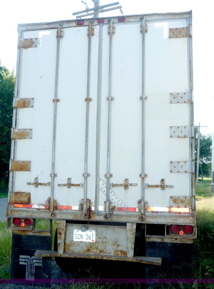 image for item 4060 1984 Fruehauf tandem axle van trailer