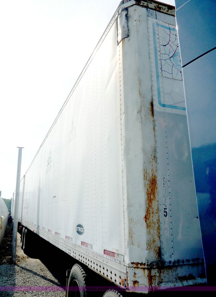 image for item 5002 1979 Strick tandem axle van trailer