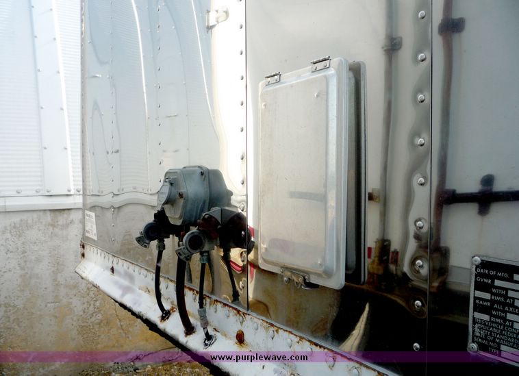 image for item 5003 1988 Dorsey AIDT-86-LS tandem axle van trailer