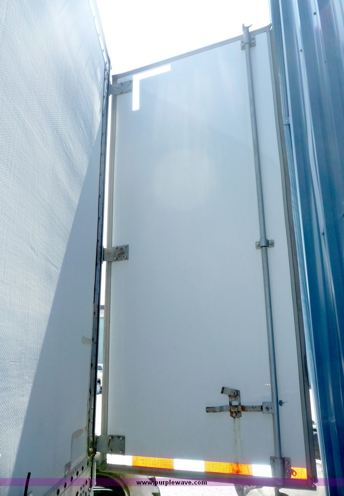 image for item 5004 1984 Fruehauf tandem axle van trailer