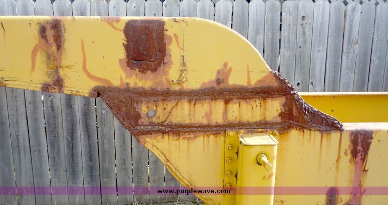 image for item 5006 1974 Hall tandem axle frame trailer