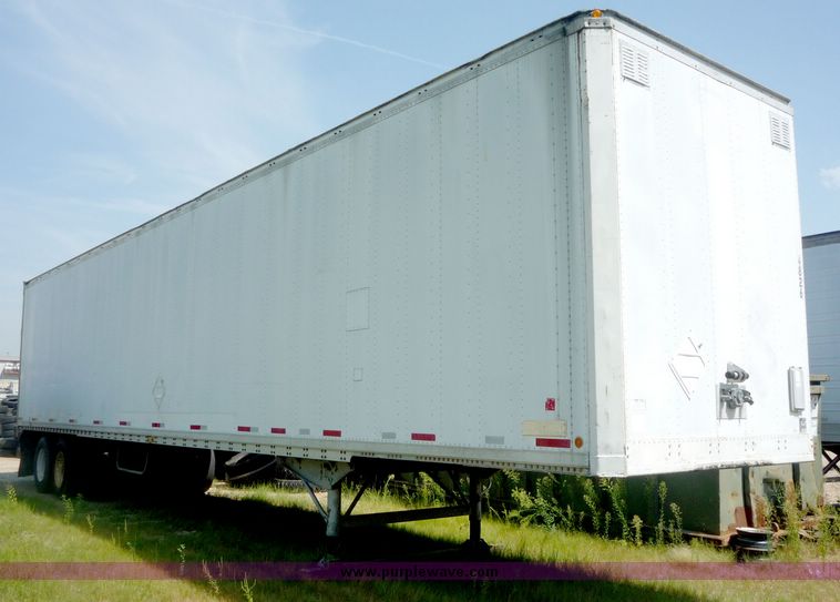 image for item 5008 1986 Stoughton tandem axle van trailer