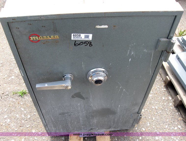image for item 4491 Mosler safe