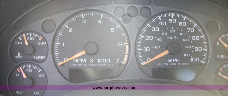 image for item 4498 2002 Chevrolet S-10