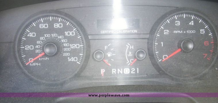 image for item 4499 2006 Ford Crown Victoria