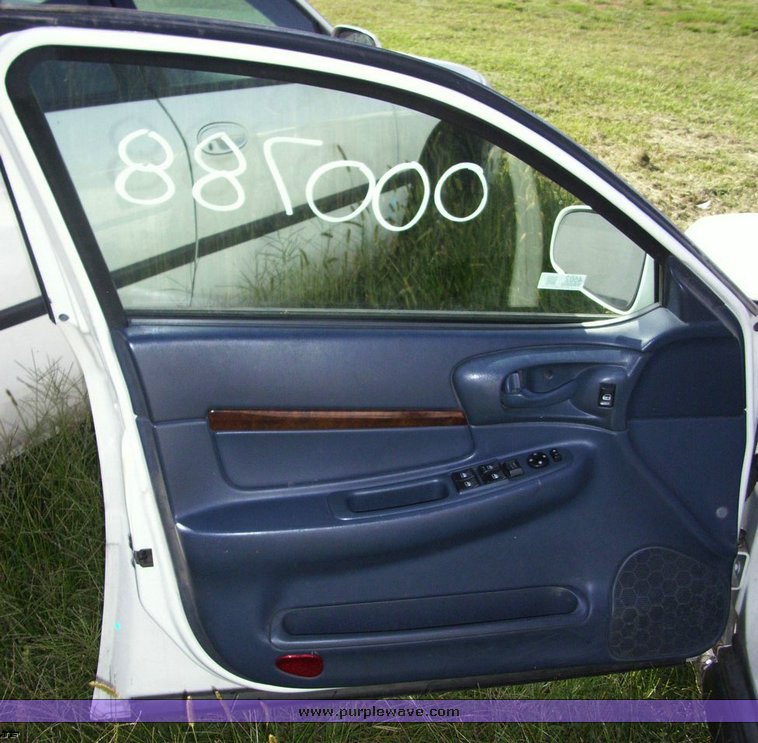 image for item 4502 2005 Chevrolet Impala