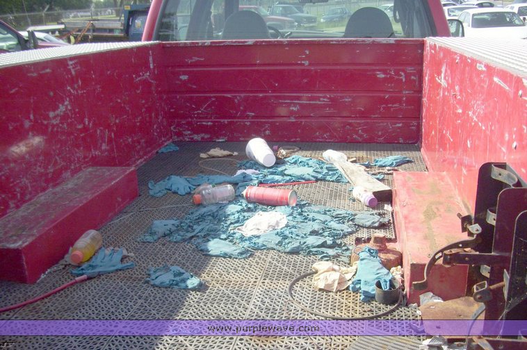 image for item 4505 1999 Ford F550