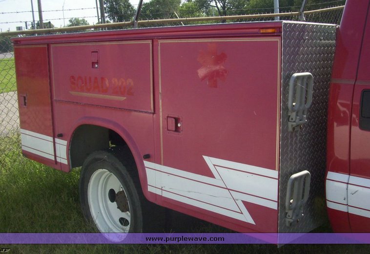 image for item 4507 1999 Ford F550