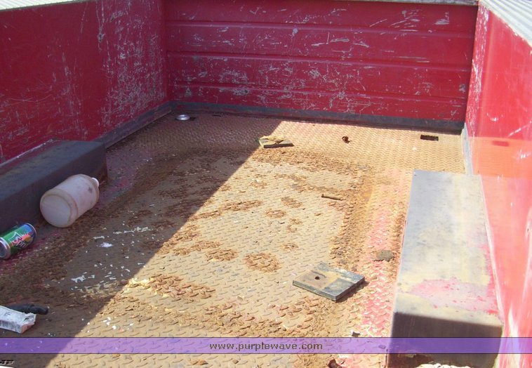 image for item 4507 1999 Ford F550