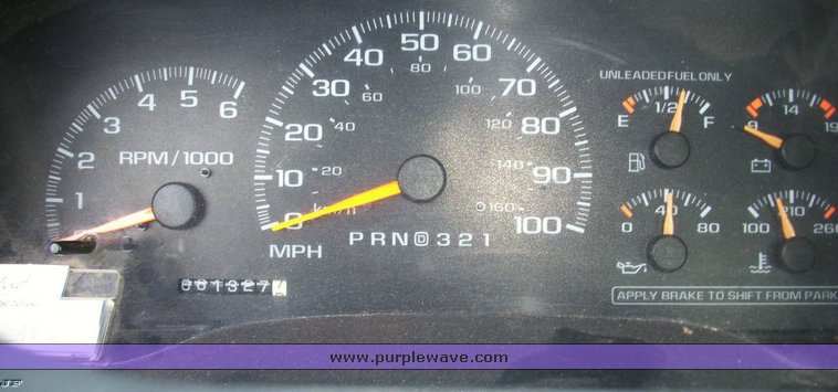 image for item 4518 1998 Chevrolet C2500