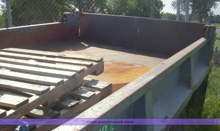 image for item 4519 1997 Ford F350 mini dump truck