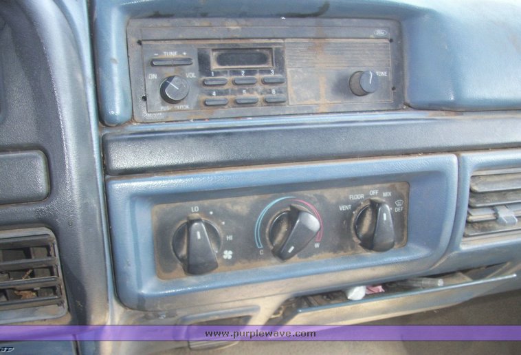 image for item 4519 1997 Ford F350 mini dump truck