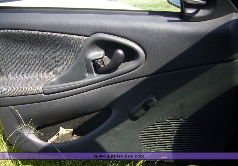 image for item 4520 2001 Chevrolet Cavalier