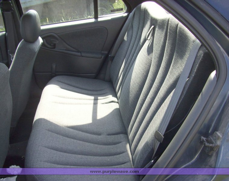 image for item 4520 2001 Chevrolet Cavalier