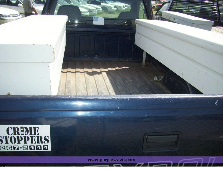 image for item 4529 1999 Chevrolet C2500