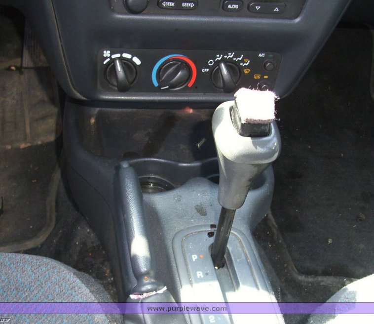 image for item 4535 2000 Chevrolet Cavalier