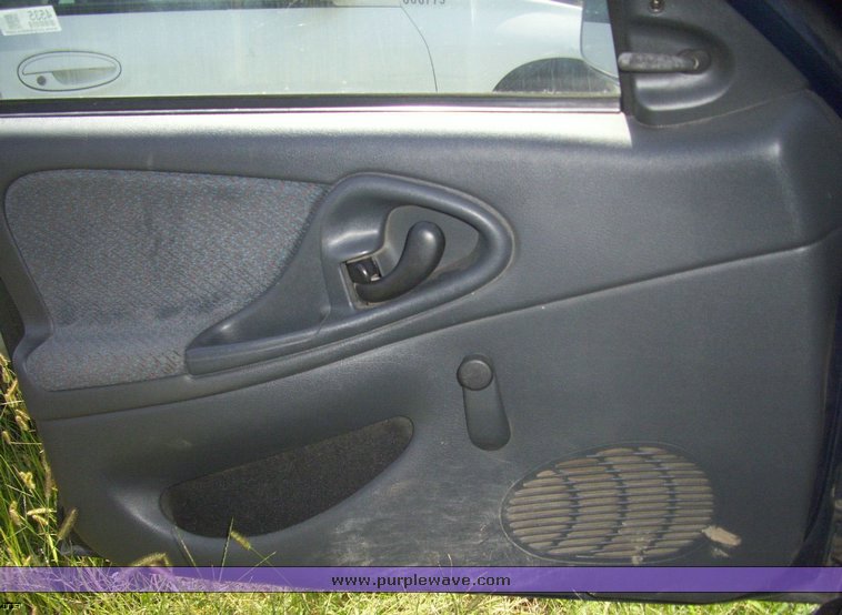 image for item 4535 2000 Chevrolet Cavalier