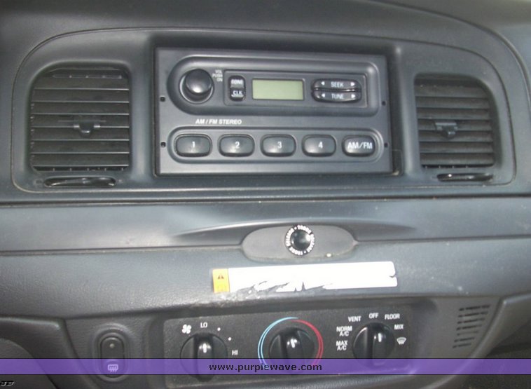 image for item 4541 2006 Ford Crown Victoria