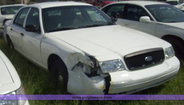 image for item 4543 2006 Ford Crown Victoria Police Interceptor
