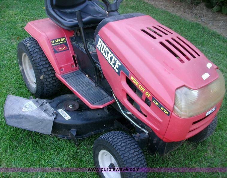 image for item 1502 Huskee riding mower