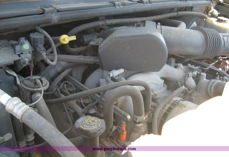 image for item 2689 2000 Ford Excursion Limited