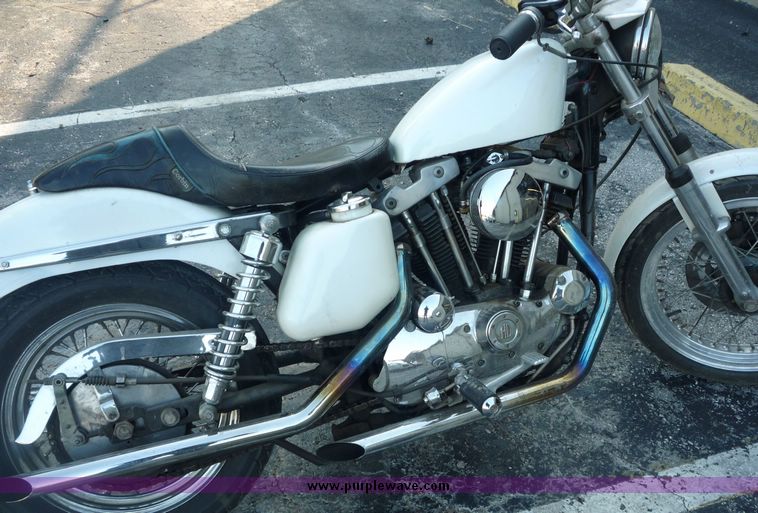 image for item 3589 1976 Harley Davidson Sportster