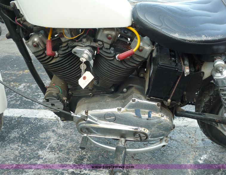 image for item 3589 1976 Harley Davidson Sportster