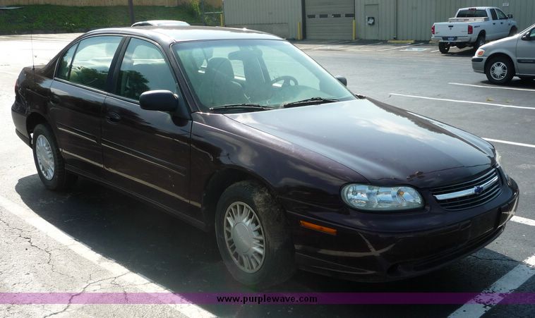 image for item 3639 2000 Chevrolet Malibu