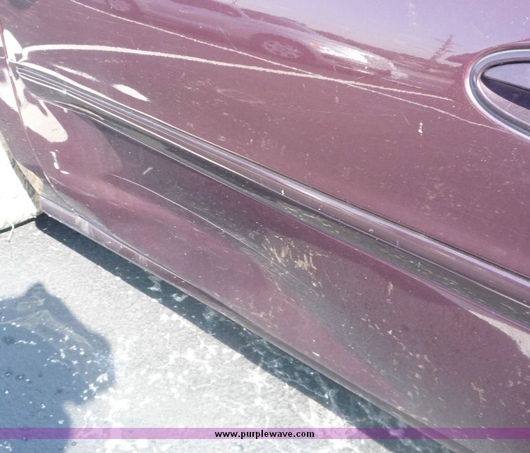 image for item 3639 2000 Chevrolet Malibu