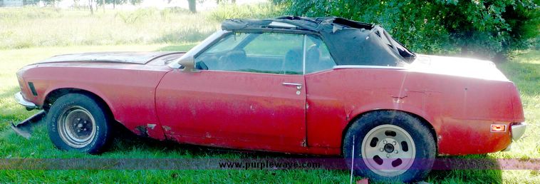 image for item 4018 1970 Ford Mustang convertible