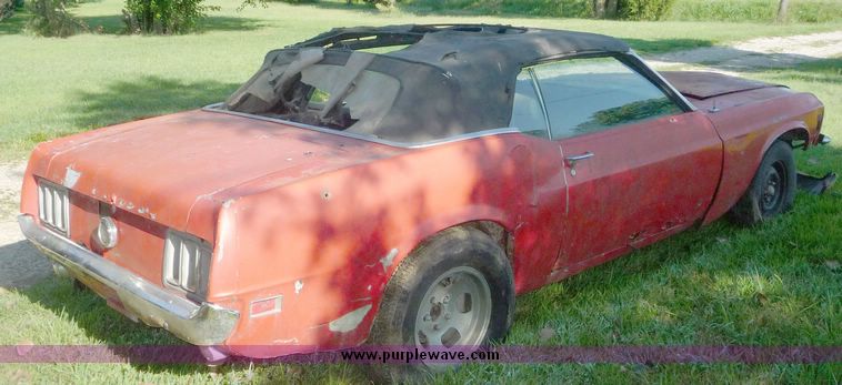 image for item 4018 1970 Ford Mustang convertible